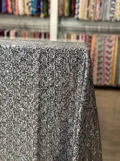 1pc - Taffeta Sequins Table Linen 108