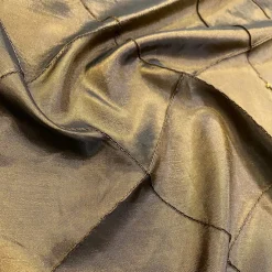 4" Pintuck Taffeta Table Runner in Olive 056