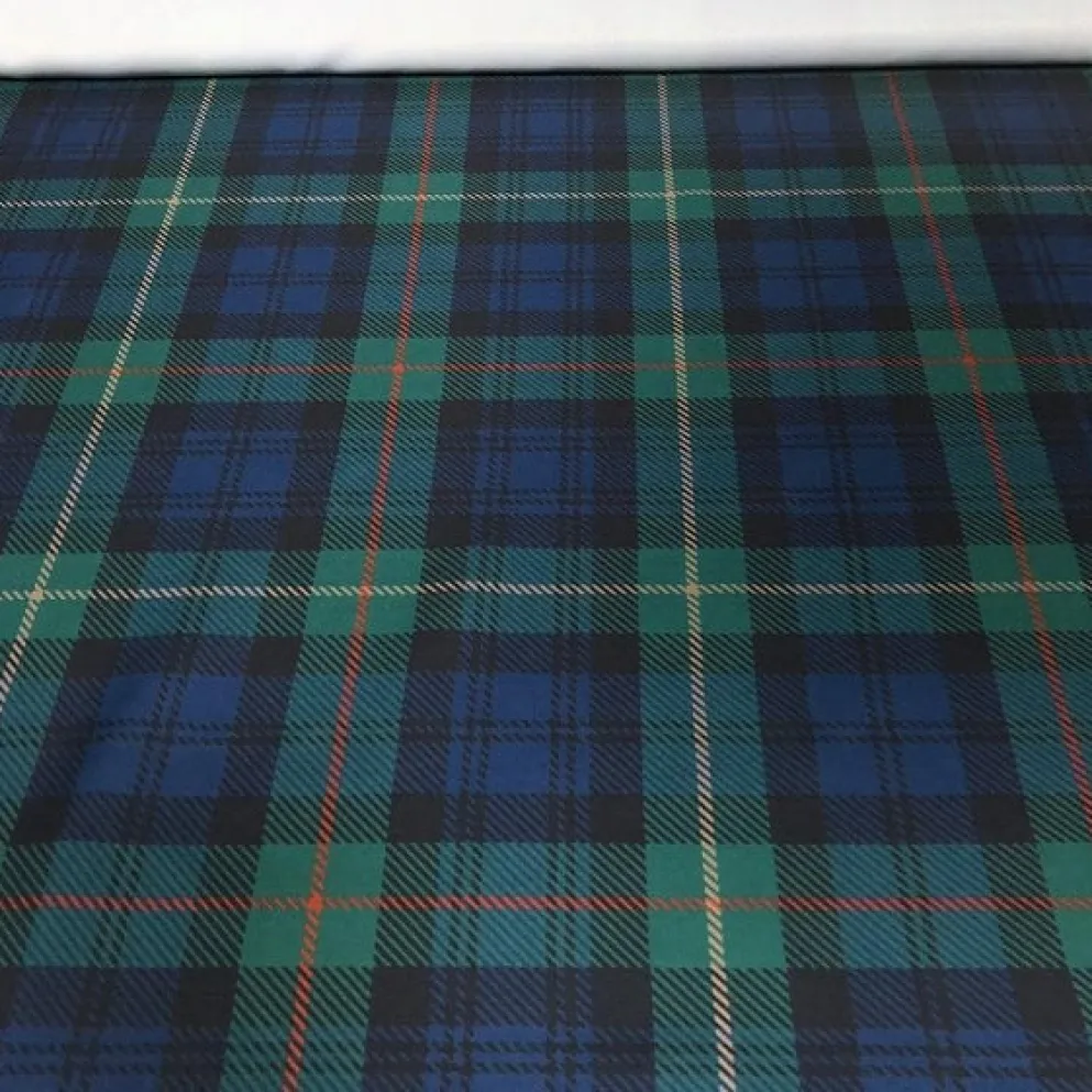 Plaid (Poly Print) Table Runner in Green