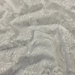 Princess Lace Table Linen in White