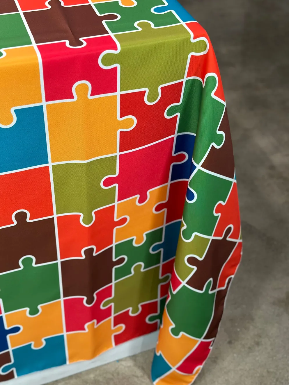 Puzzle (Poly Print) Table Linen