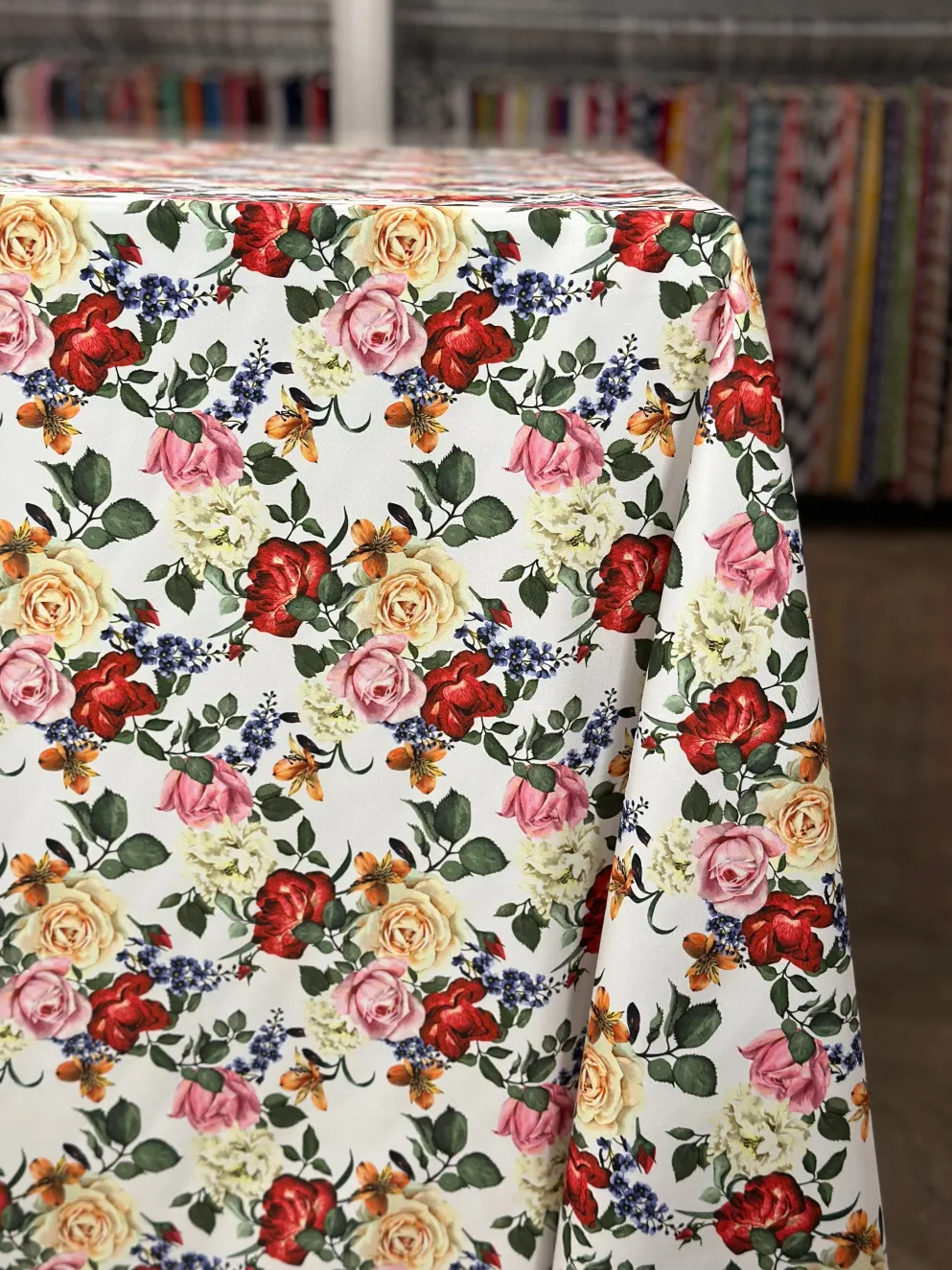 Rose Garden (Poly Print) Table Linen