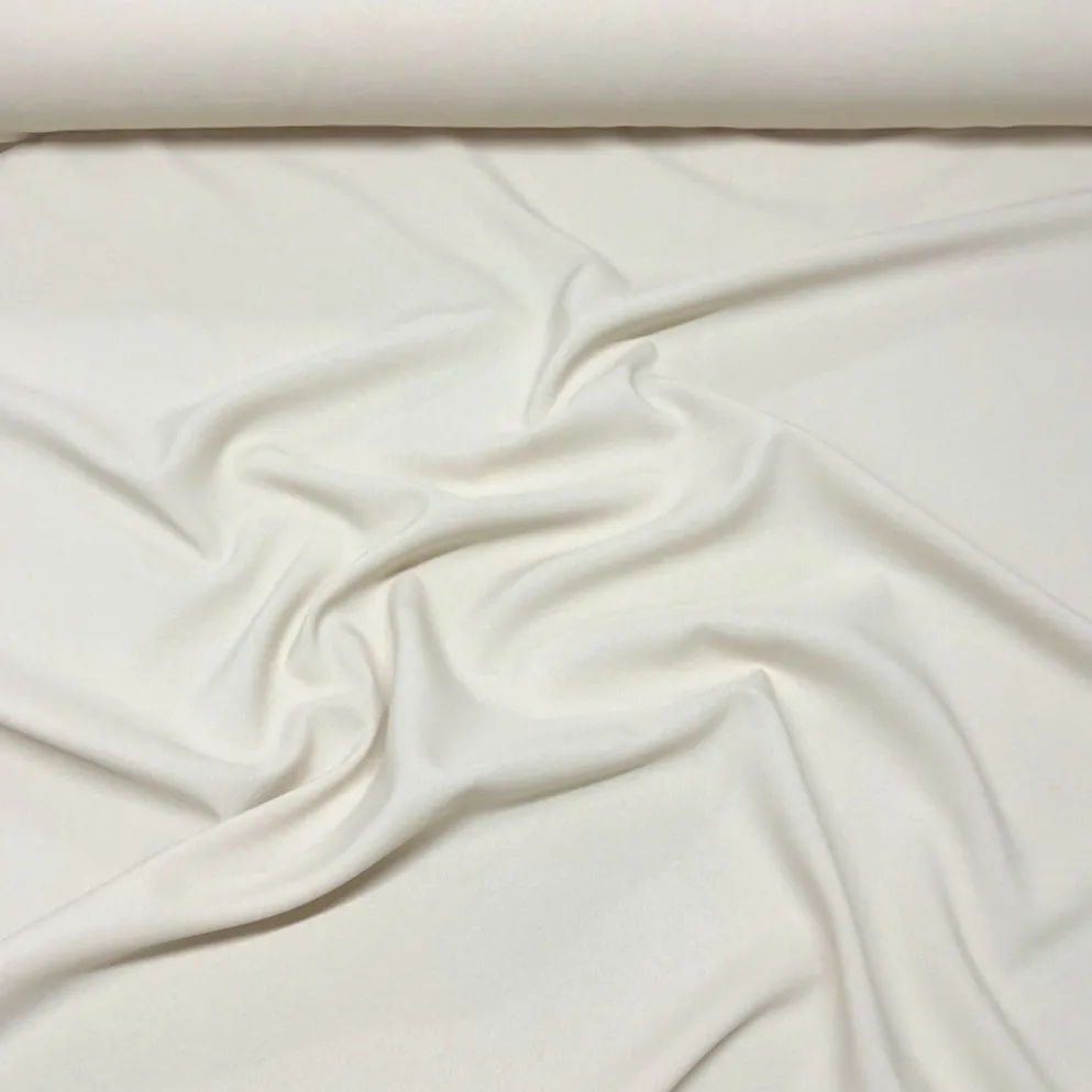 Scuba (Wrinkle-Free) Table Linen in Off White