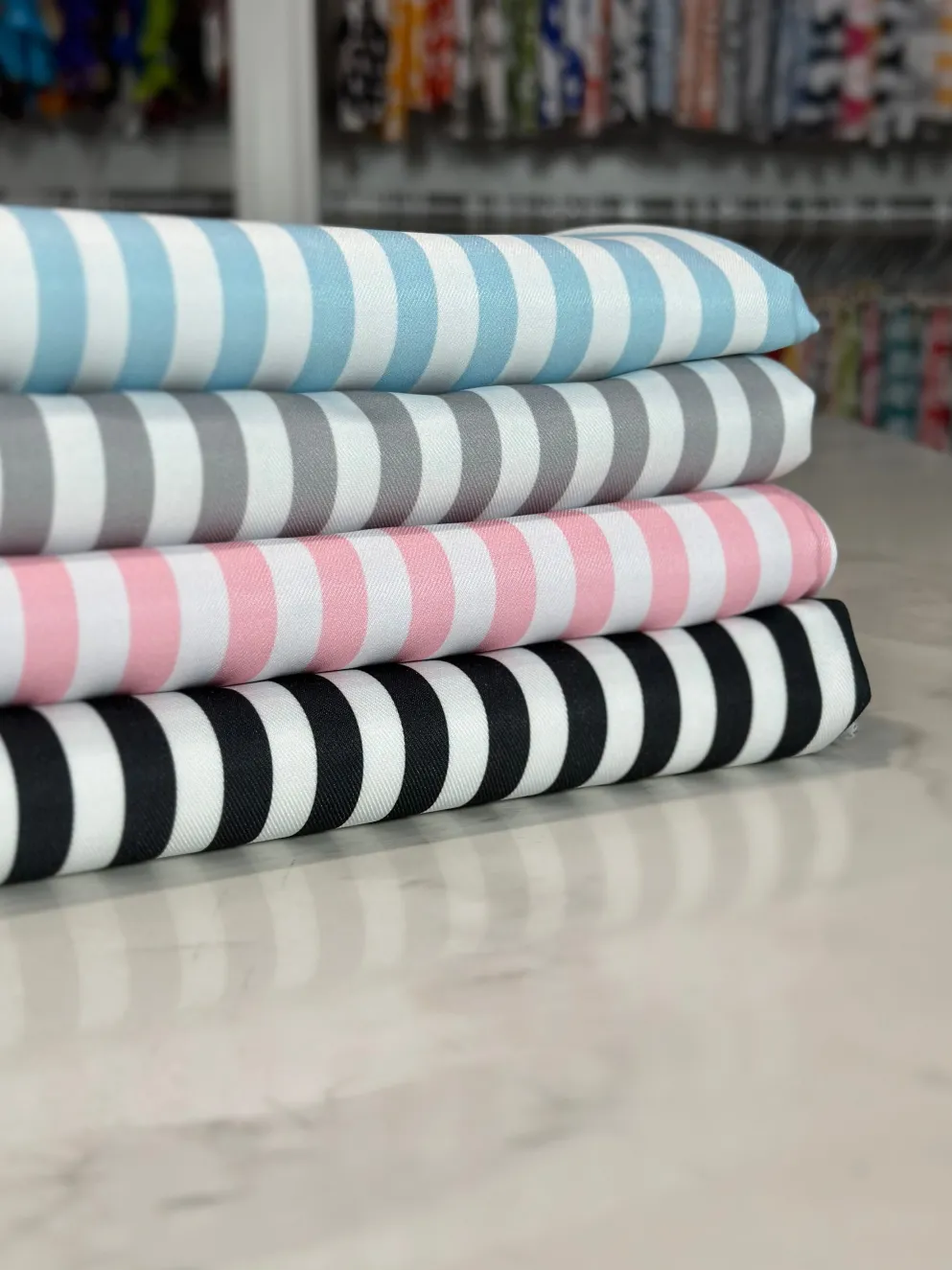 Seersucker (Poly Print) Table Linen in Black