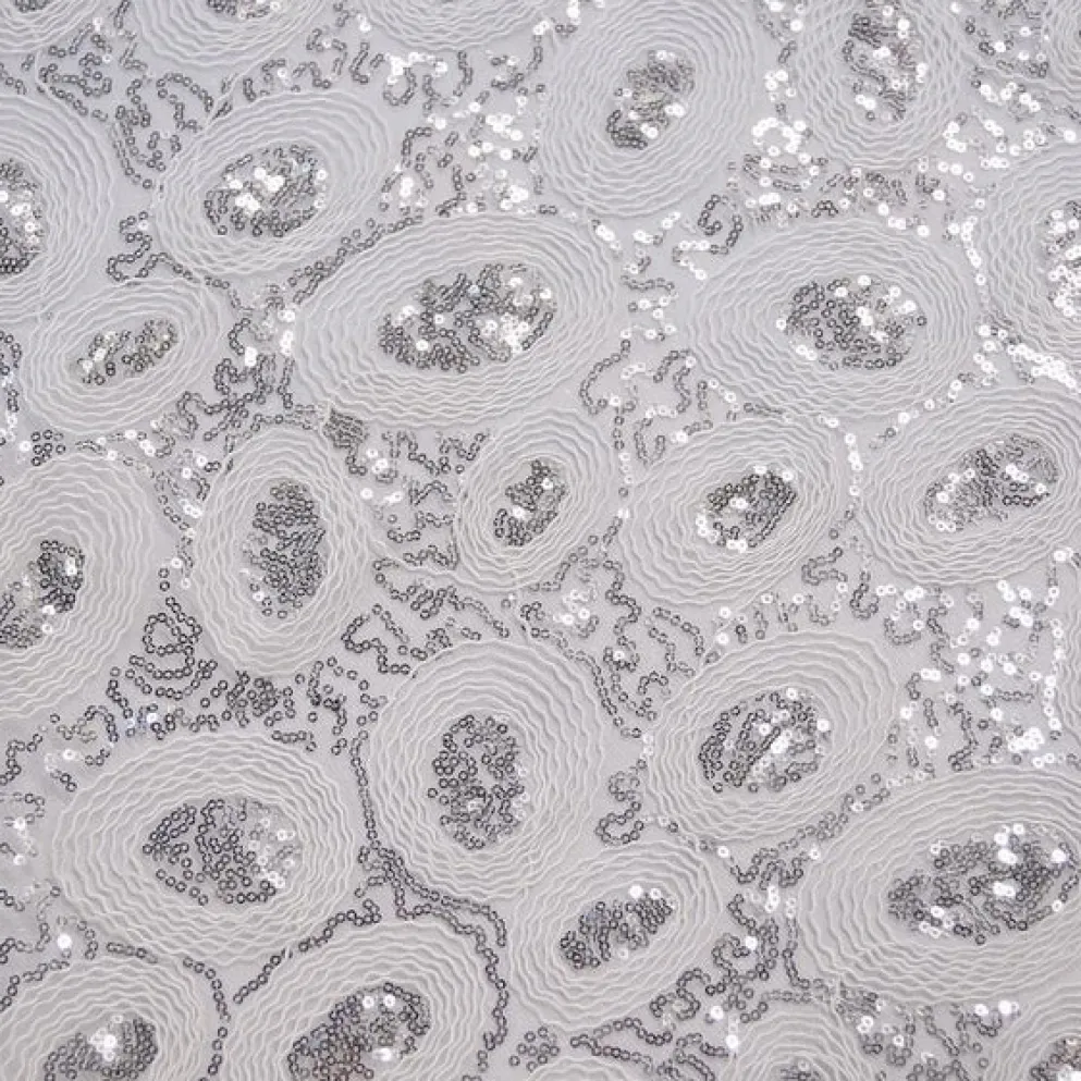 Sienna Design Table Linen in Silver and White