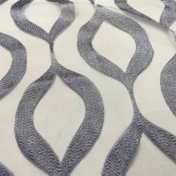 Tabriz Organza Table Linen in Silver
