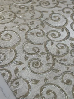 Tuscany Jacquard (Reversible) Table Linen in Champagne and Gold