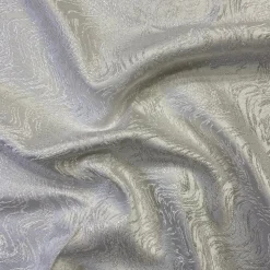Twinkle Tensil Table Runner in Ivory
