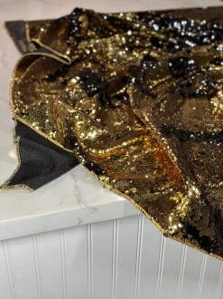 Two-Tone Sequins Table Linen in Black and Gold